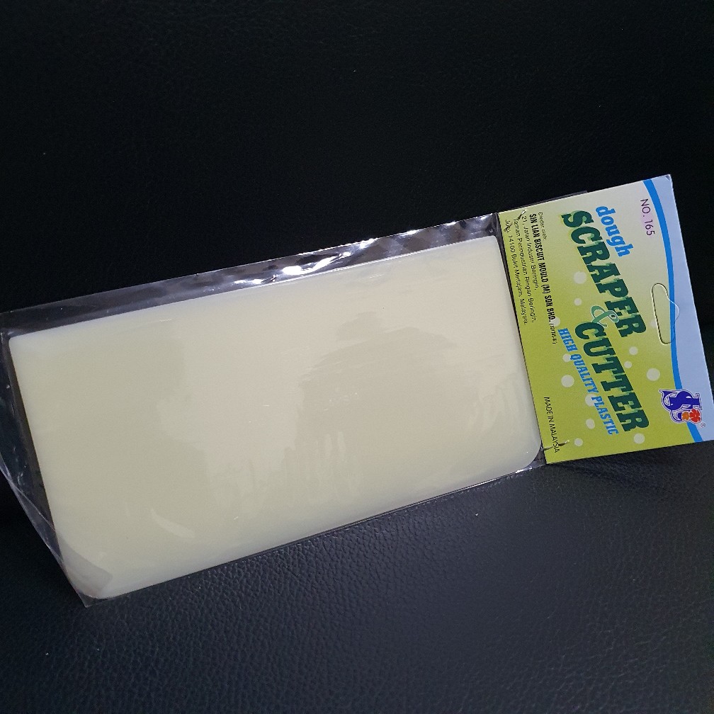 High Quality Plastic Dough Scraper-cutter No.165