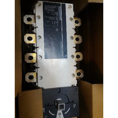 changeover switch  COS  socomec 250A