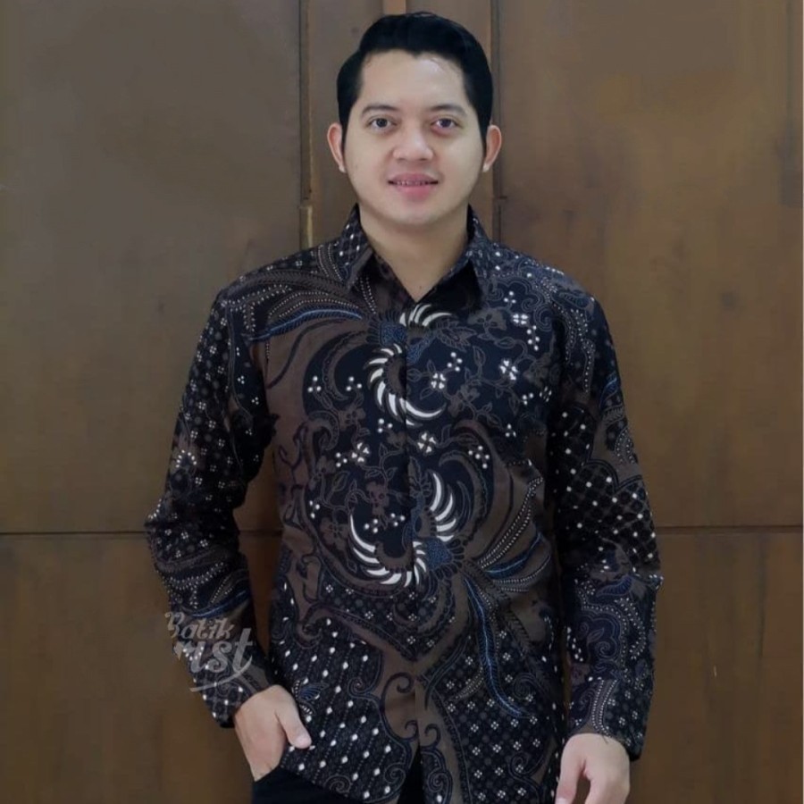 PROMO PRASTOWO Kemeja Batik Solo Lengan Panjang FULL FURING ATASAN BATIK PREMIUM MODERN REKOMENDASI FLORIST  PERWIRA MAHESA ASTAGUNA ARIESWARA HANUNG RAJASWA GITARJA UNGU KENCONO UNGU SUKET SEGORO PEKSI NAVY SELING PRASTOWO PROBOSETO MAHKOTA KANAYA FLORIS