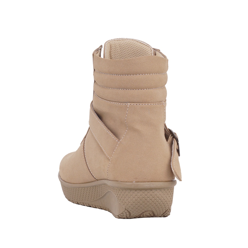 sepatu boots wanita murah / sepatu boots cewek /sepatu boot perempuan /sepatu boot korea /sepatu wedges boot 0446