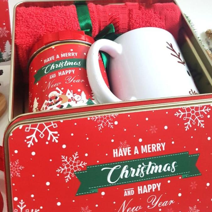 

HAMPERS CHRISTMAS KADO NATAL ISI MUG+NASTAR/CHOCOCHIP SPESIAL PREMIUM FV452CD4