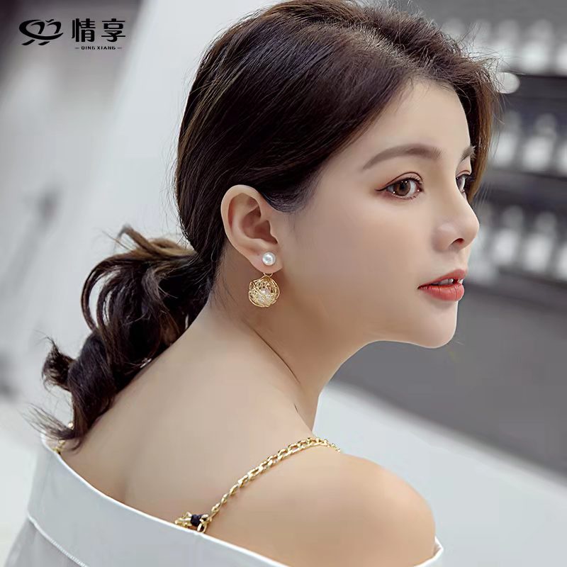 (Hello Girl)E02 Anting Tusuk Wanita Korea Bunga Pita Hati Mutiara Import