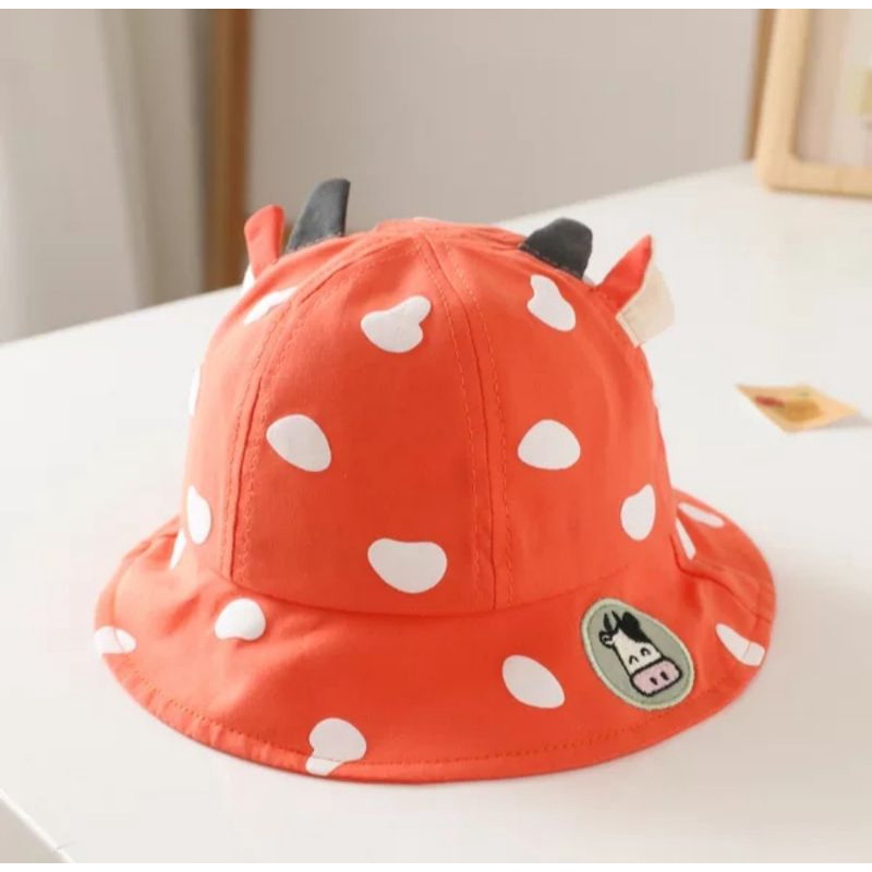 Topi anak perempuan import/ topi bulat / topi pantai anak