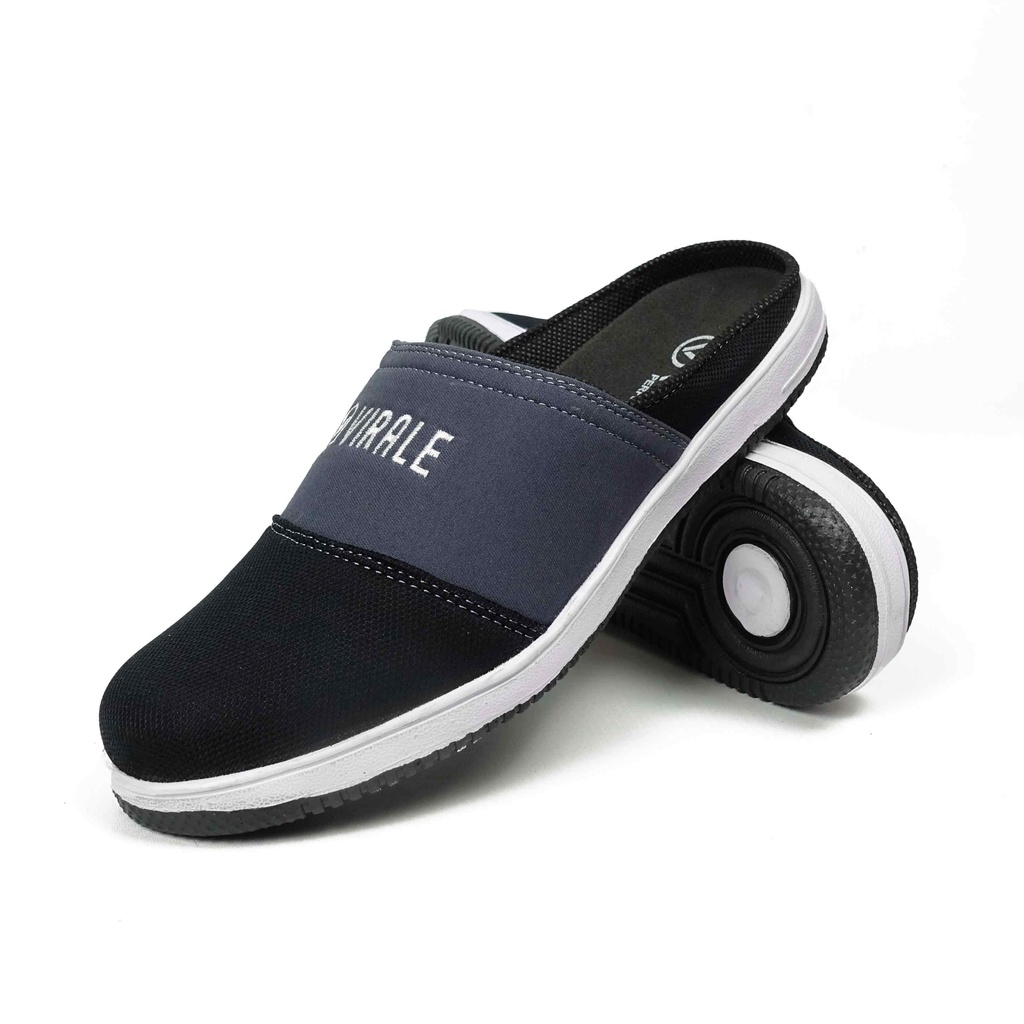 Sepatu Slip On Kasual Pria Canvas CS 01 Gratis Sepatu Slop CS 11