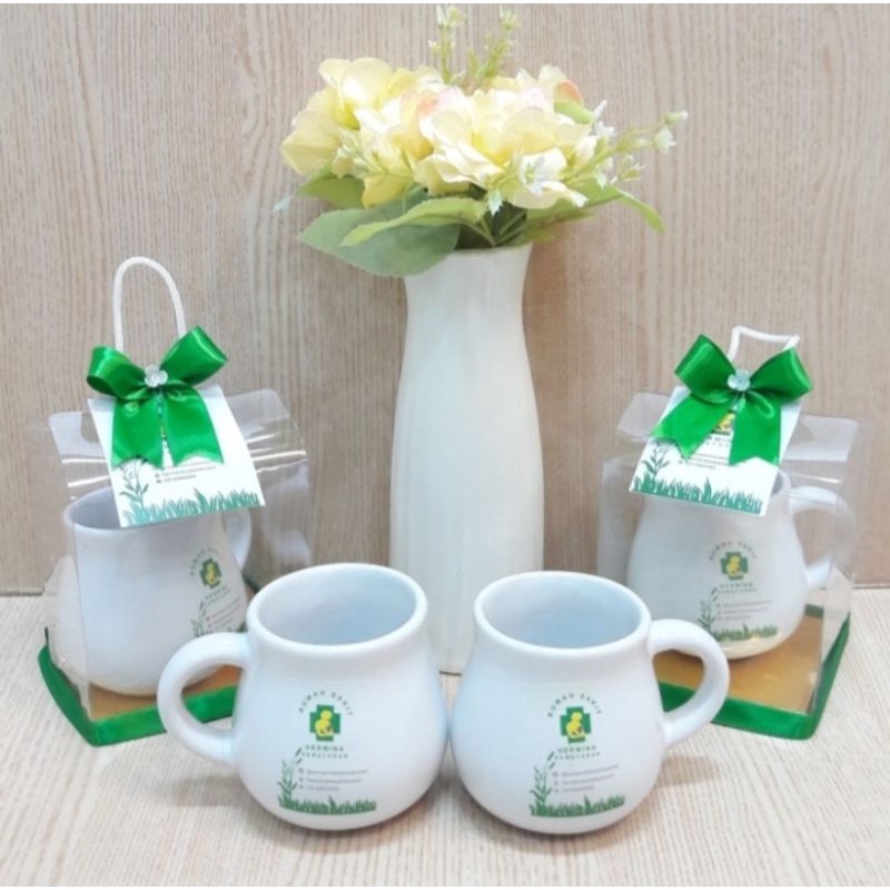 Hampers mug gentong/souvenir pernikahan/aqiqah/khitanan/mug custom