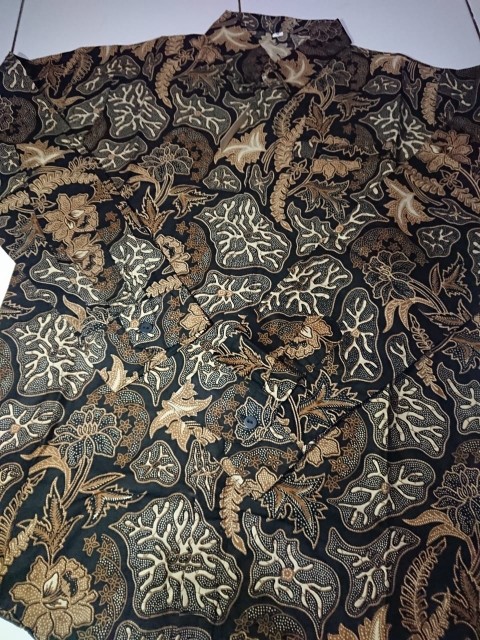 Kemeja Batik Pria Slimfit Lengan Panjang Premium Baju Batik Keren