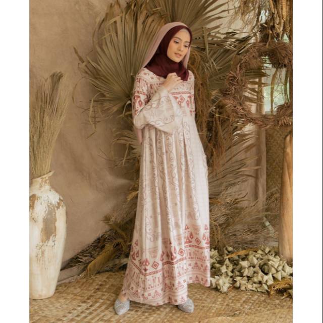 Kambera dress wearing klamby in velvet maroon size M