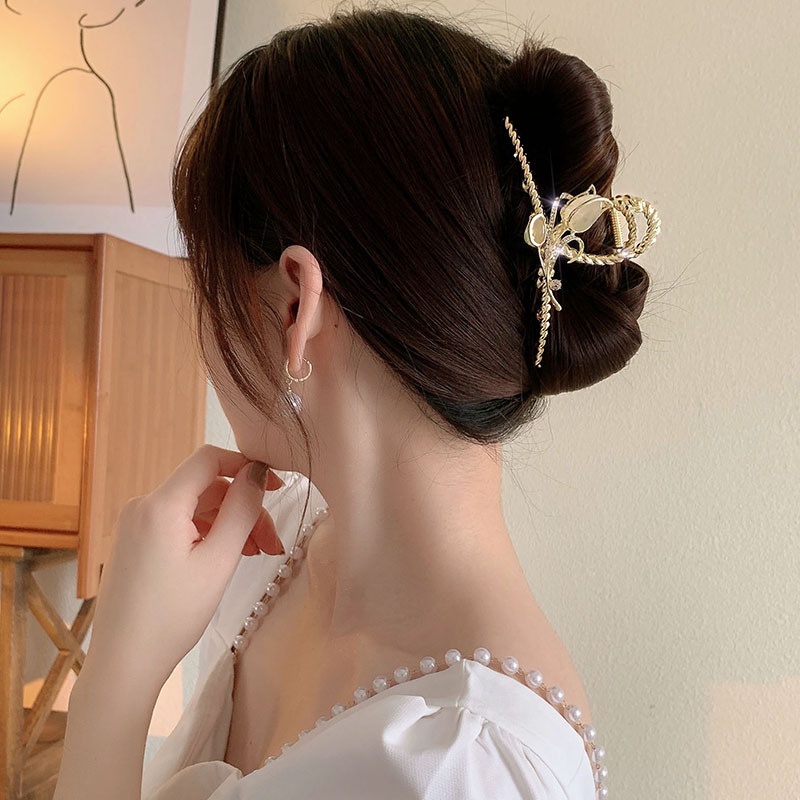 AY(CN) Jepit Rambut Bentuk Bunga Opal Aksen Mutiara Kristal Warna Emas Silver Untuk Wanita