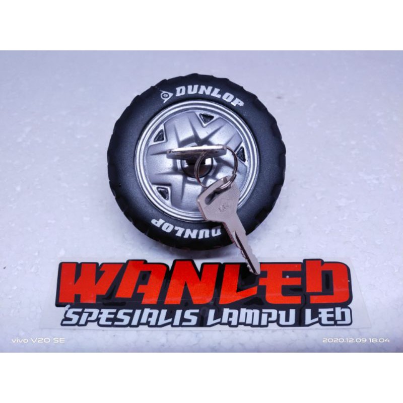 RC17A Tutup tank bensin atu cover tank jeep  jimny katana new disegn Ban offroas bahan fiberglass