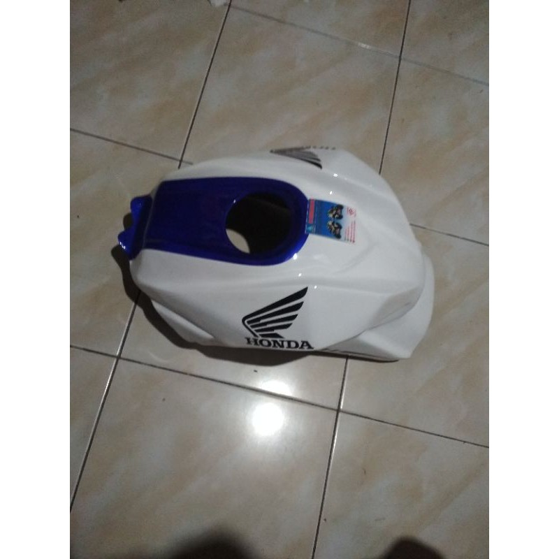 Kondom tangki Honda old CB 150 R putih list Biru