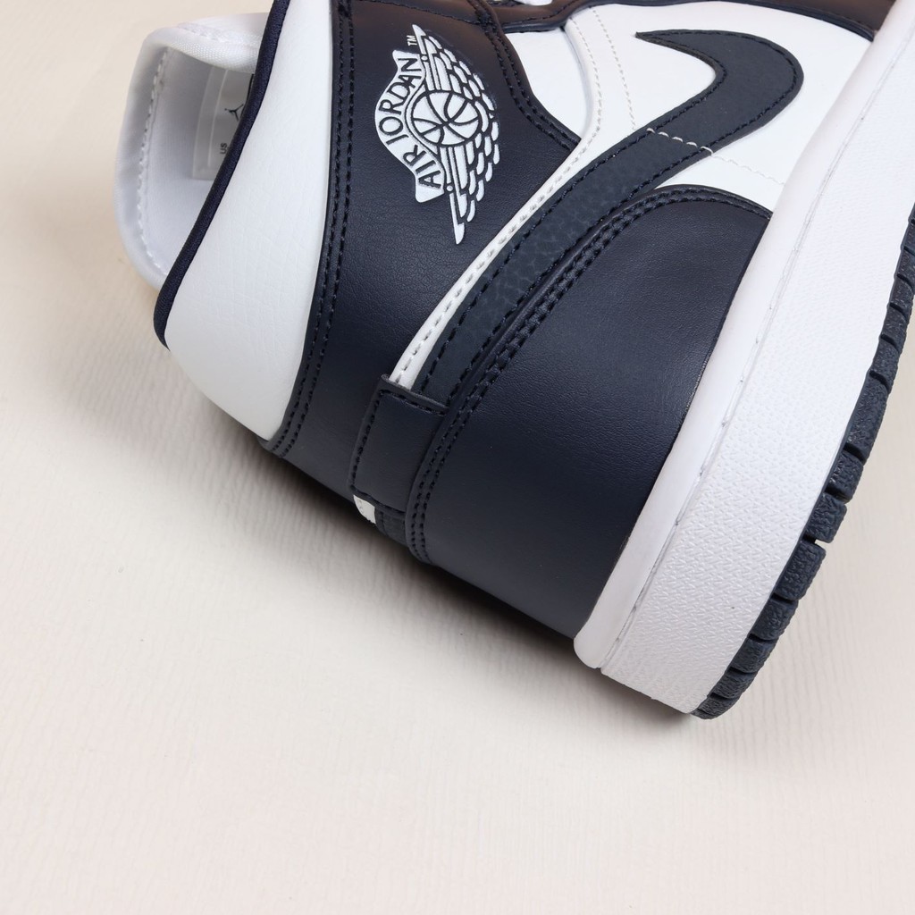 Sepatu Air Jordan 1 MID Navy White