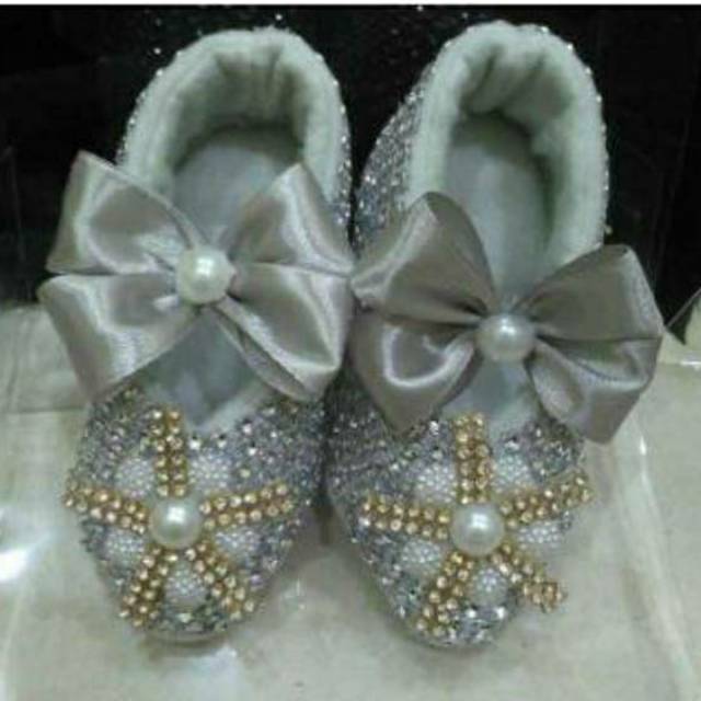 Heels bayi (silver winter)