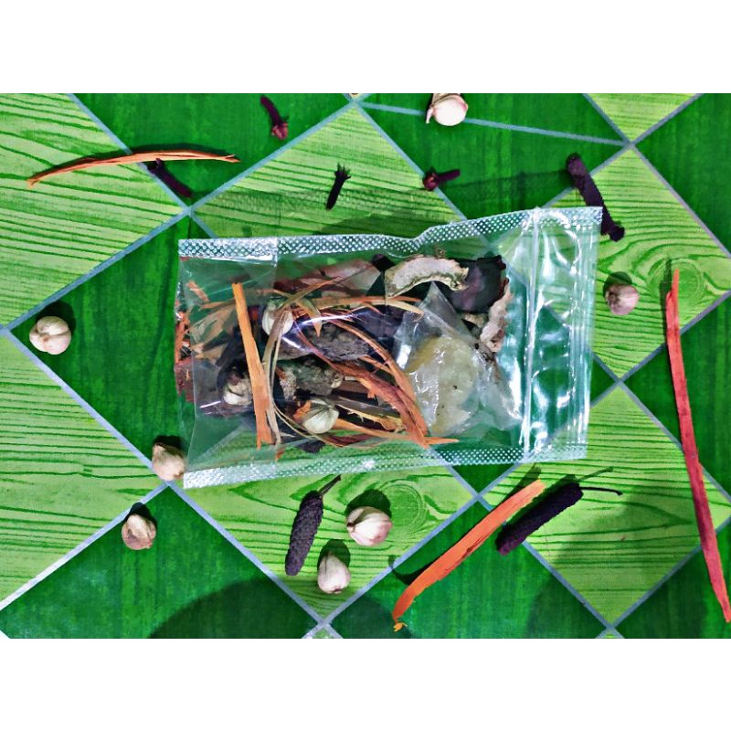 

wedang uwuh rempah exstra daun pandan wangi.