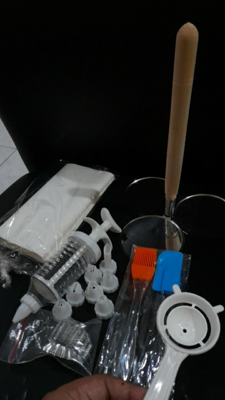 Sendok Pemisah Kuning Telur