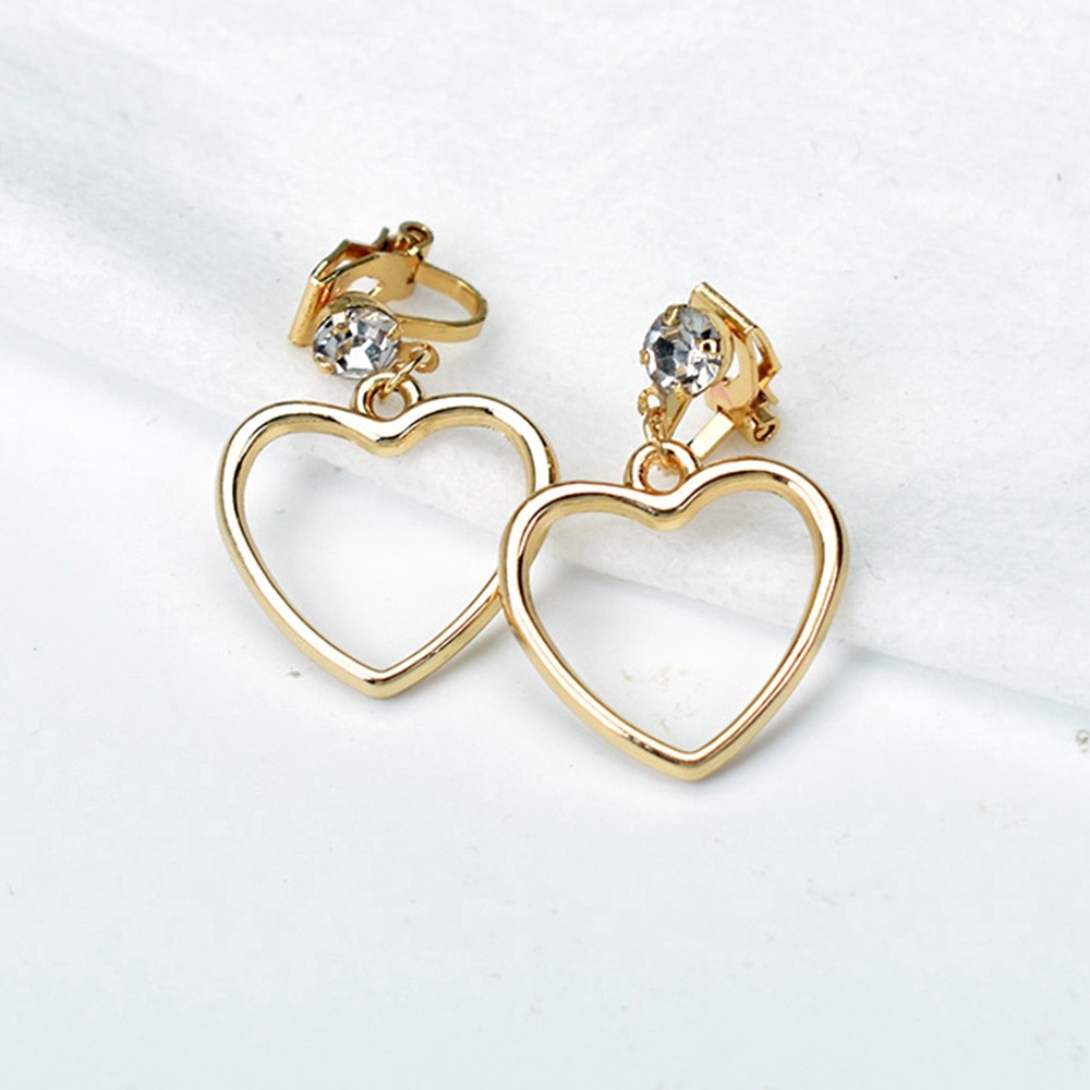 Anting Klip On Tanpa Tindik Bentuk Hati Warna Gold / Silver Untuk Wanita