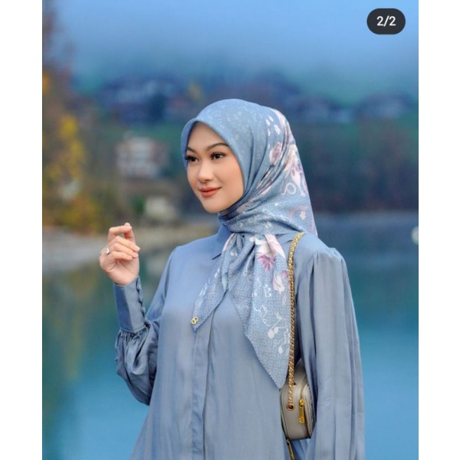 preloved buttonscarves nada series cis