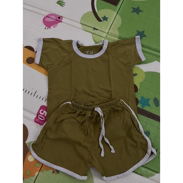 Baju Set Anak Preloved Merk Tomo Wear