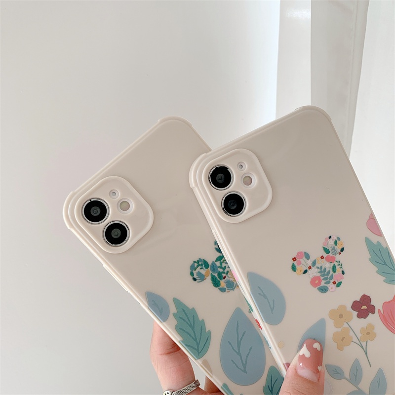 Soft Case Silikon Motif Disney Dengan Tali Tangan Untuk Iphone 12 Pro Max 11 Pro Max X / Xs Max Xr 7 / 8 / Se 2020 7plus / 8plus