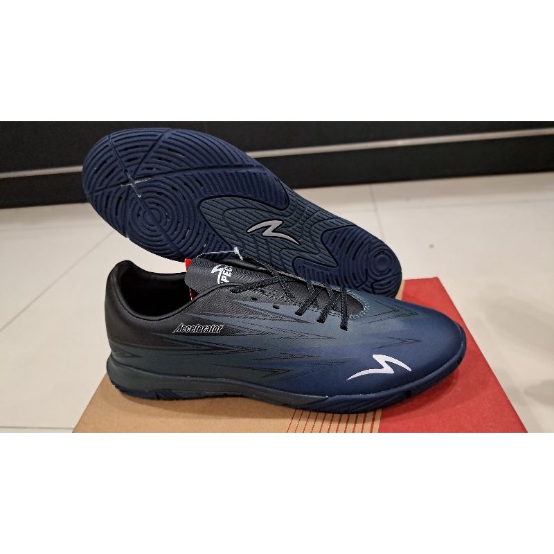 Sepatu specs futsal lightspeed 3/100% original