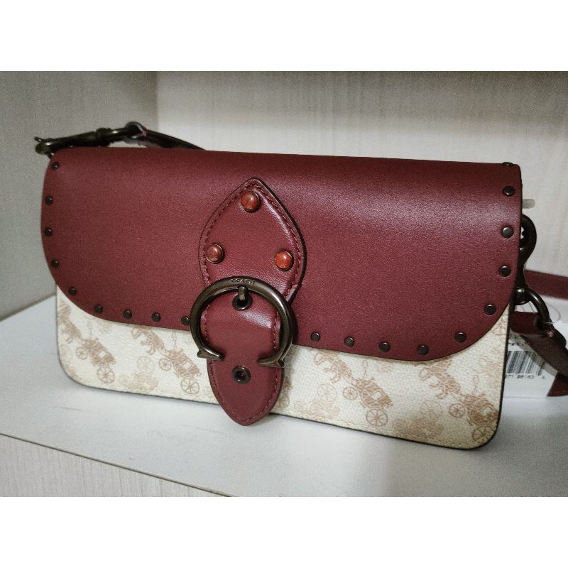 NWT coach beat 18 ❌ SOLD❌