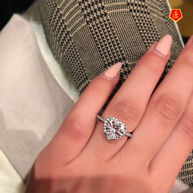 [Ready Stock]Classic Micro-Inlaid Heart-Shaped Zircon Ring Banquet Hand Jewelry