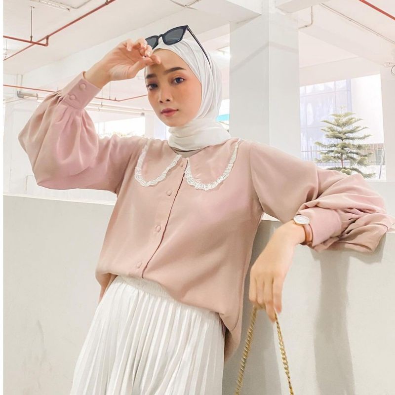 KELLYA TOP KELLYA BLOUSE Kemeja basic renda lengan balon