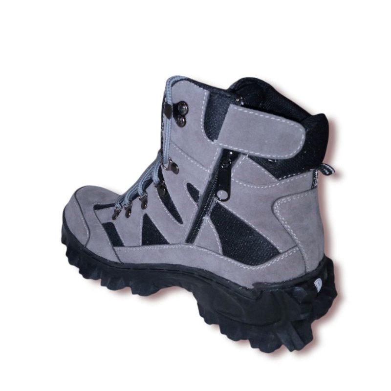 SEPATU SAFETY UJUNG BESI OUTDOOR HIKING TRACKING WARNA ABU