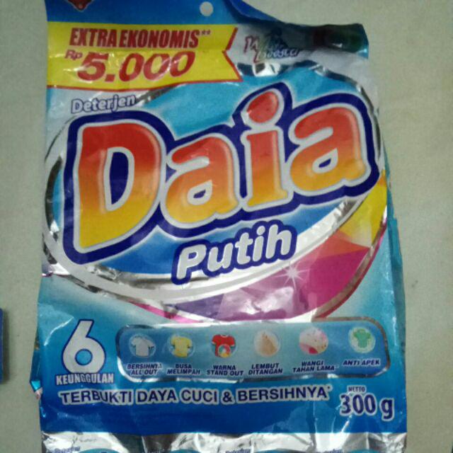 Daia Deterjen+softener Violet 300 Gram