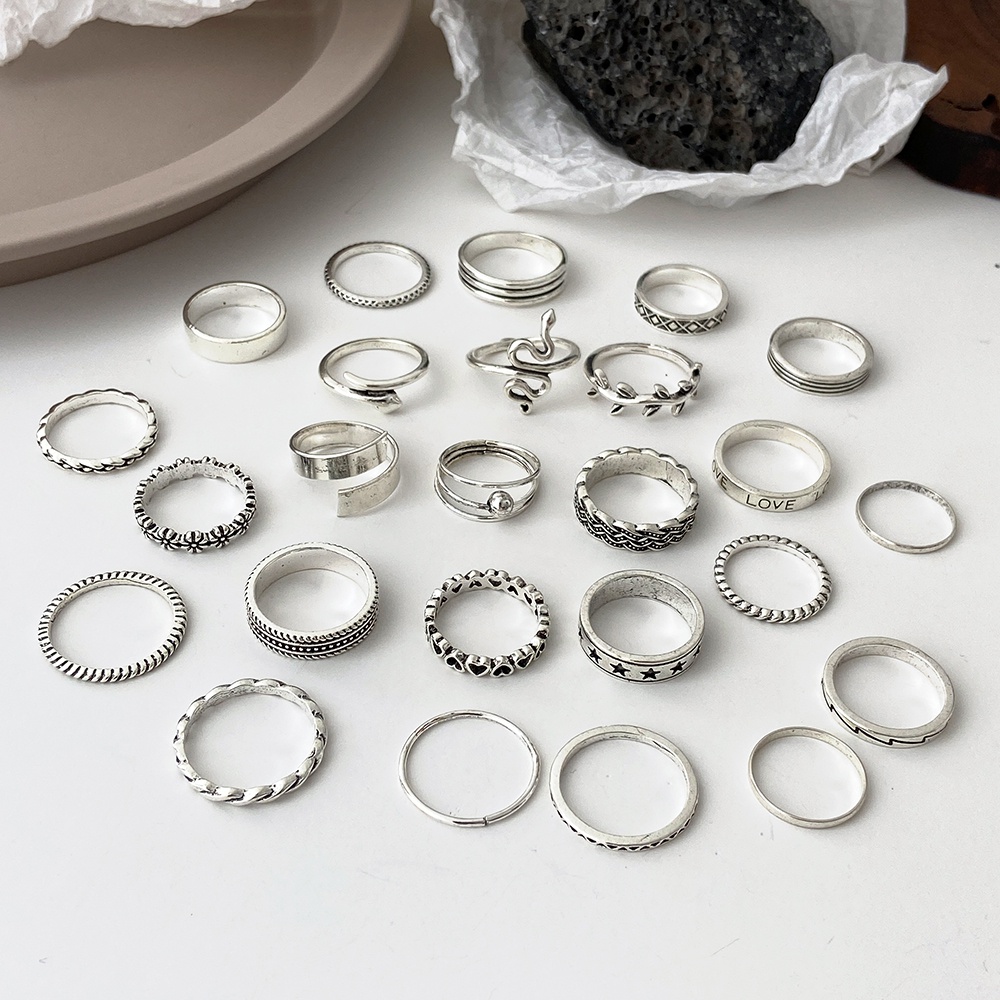 25 Pcs / Set Cincin Perak Bentuk Ular Hati Daun Gaya Vintage Untuk Wanita