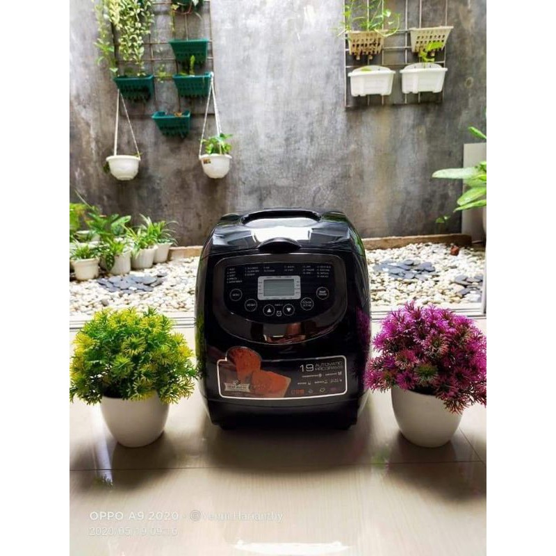 Bread Master Alat Pembuat Roti Otomatis