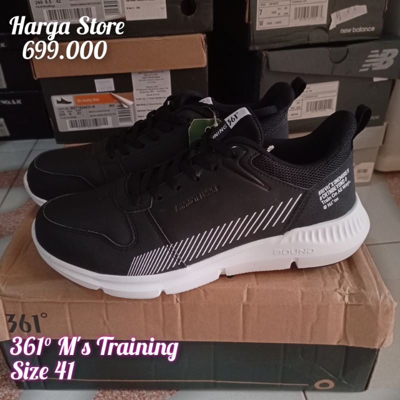Sepatu 361 M's Training Black White size 41