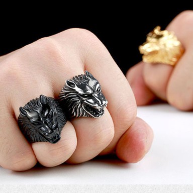 SEUSUK  Perhiasan Cincin Punk Vintage Desain Serigala Keren untuk Pria