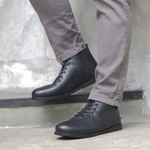 STREAM BLACK (KULIT ASLI) |ManNeedMe x Reyl| Sepatu Boots Pria Formal ORIGINAL