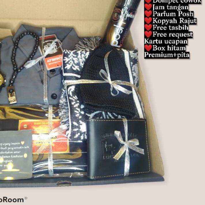 

Paling Dicari|SQ27|❤️Paket Lengkap❤️ Hampers peralatan sholat pria, Hempers cowok kemeja,baju koko,sarung,sajadah