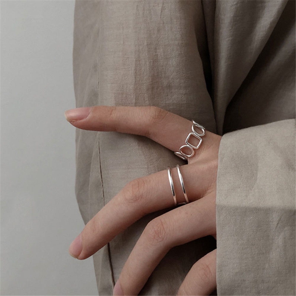 2pcs / Set Cincin Model Terbuka Desain Geometri Lapis Ganda Warna Silver Untuk Wanita