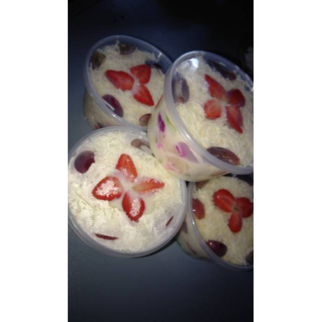 

Salad buah fresh enduull Semarang