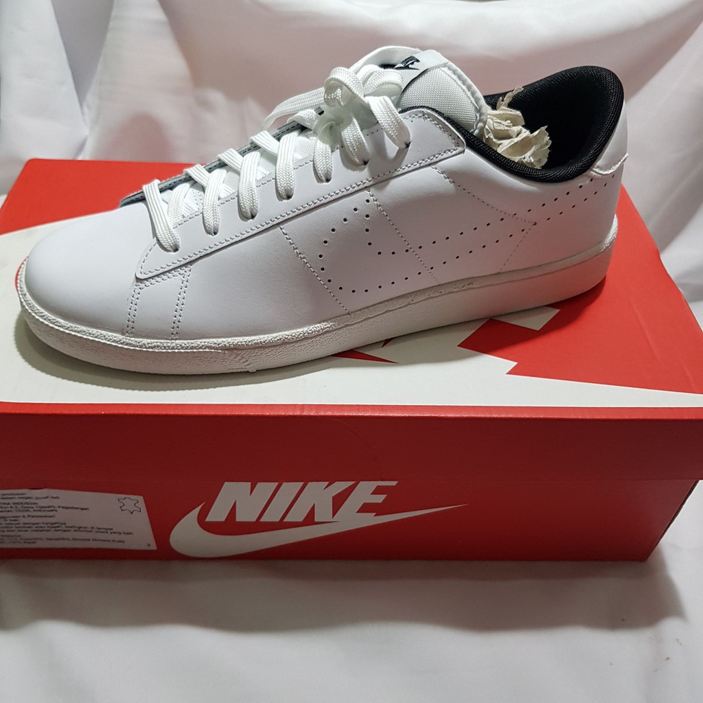 Sepatu NIKE Tennis Classic Cs Putih ukuran 45 (EUR) / UK 11 original sepatu kulit pria putih origina