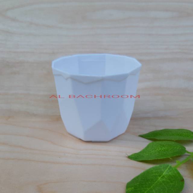 P010 POT PERMATA 8CM POT PLASTK VAS BUNGA HIAS