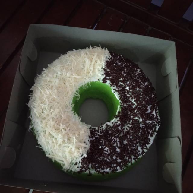 

Bolu Pandan Kukus by Uwais Cake