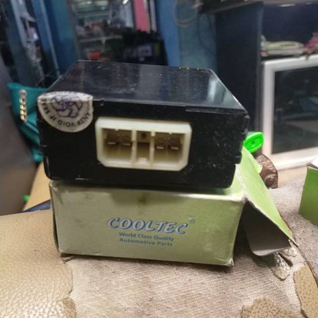 Ampli AC ISUZU PANTHER(Spare part Rembang)