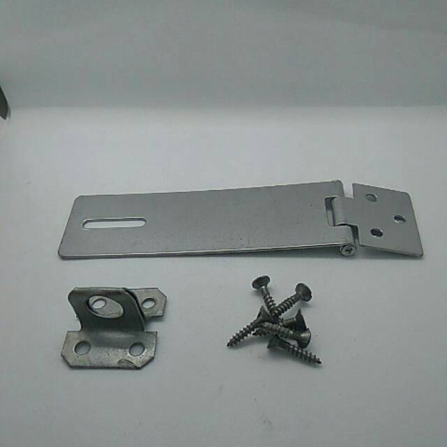 Overpall gembok panjang