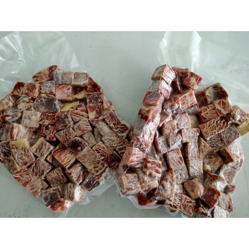

SAIKORO BEEF WAGYU MELTIK CUBES - DAGING SAPI SAIKORO