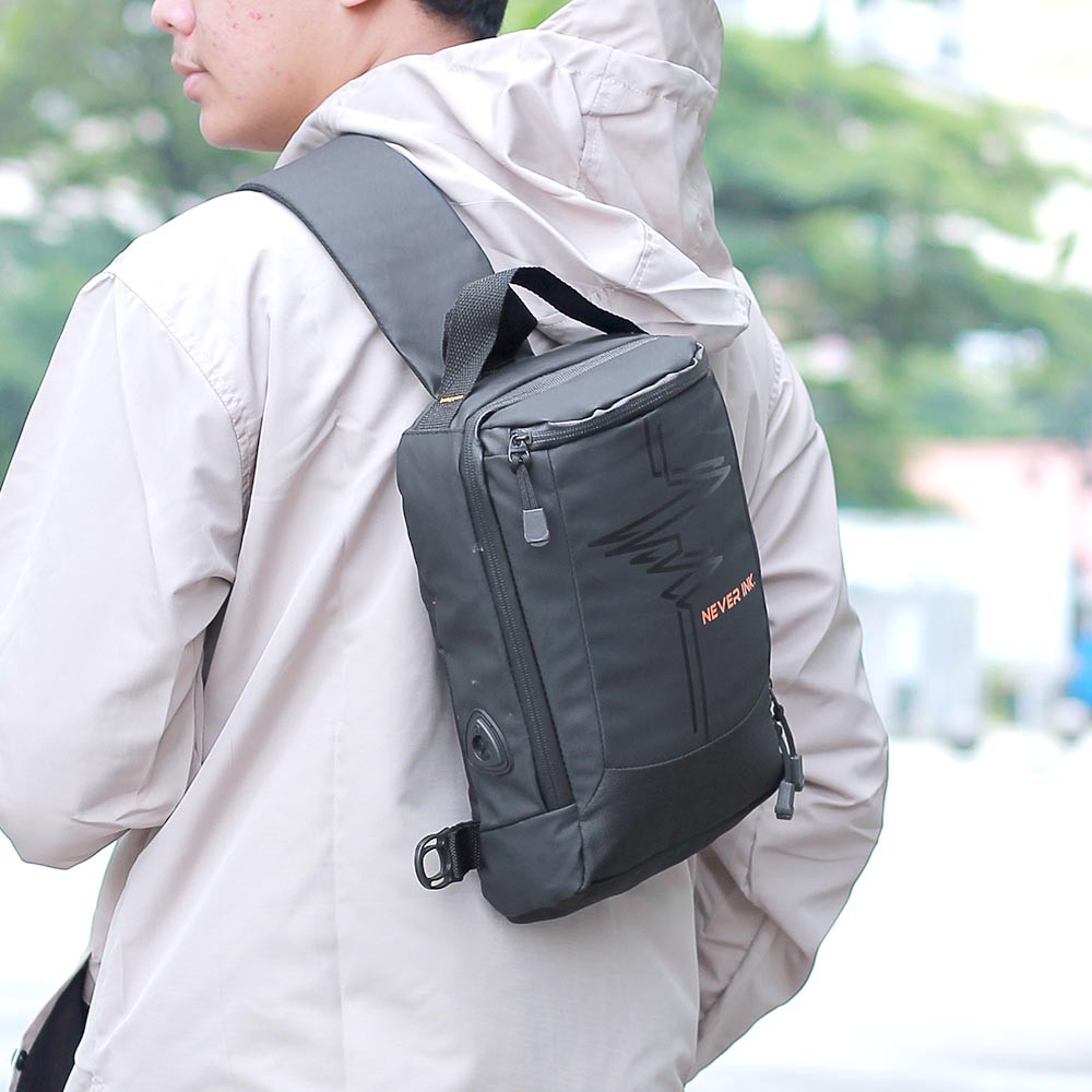 Tas Selempang Pria Waterproof Anti Air Sling Bag Distro