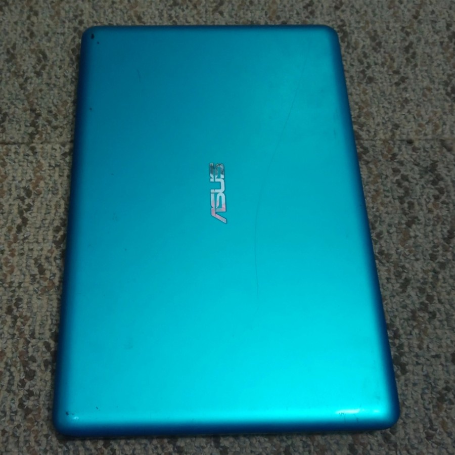 Casing Case Cassing Asus E202S Casing Asus E202S