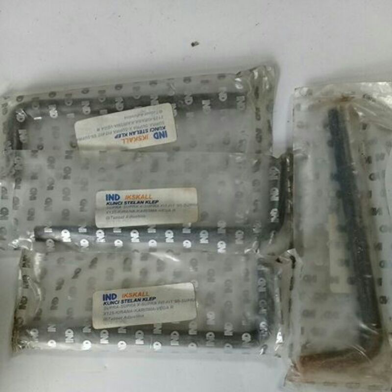 kunci setelan klep motor honda yamaha suzuki kawasaki