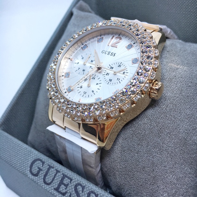 Jam Tangan Wanita Guess W0335L3