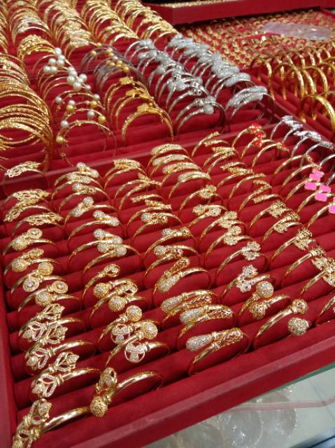 Perhiasan set bola xuping gold lapis emas titanium 18k kalung gelang tangan cincin anting gelangkaki