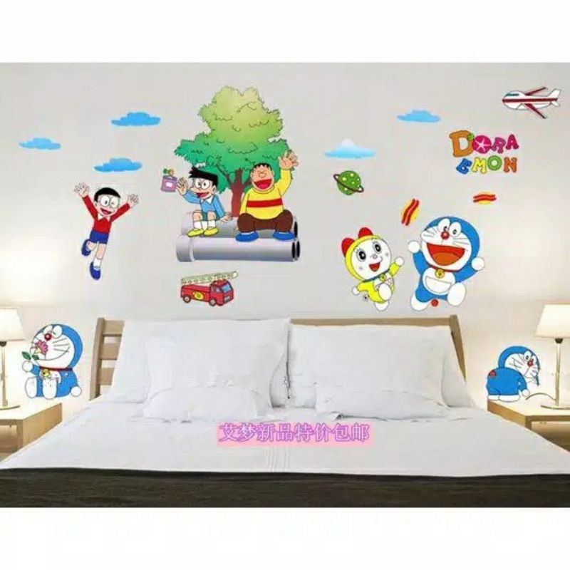 stiker dinding karakter Doraemon Nobita suneo giant lucu dekorasi uk. 60 x 90