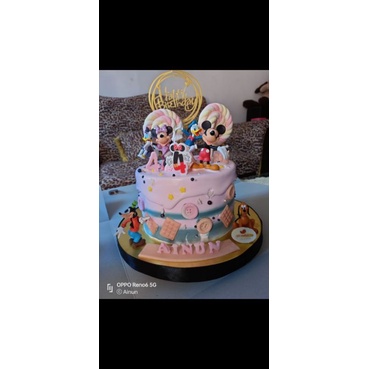 

COSTUM BOLU