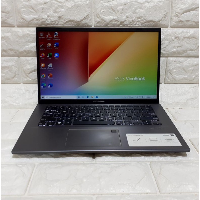 Laptop Asue A412FA intel pentium 5405u ram 4 hdd 1btb